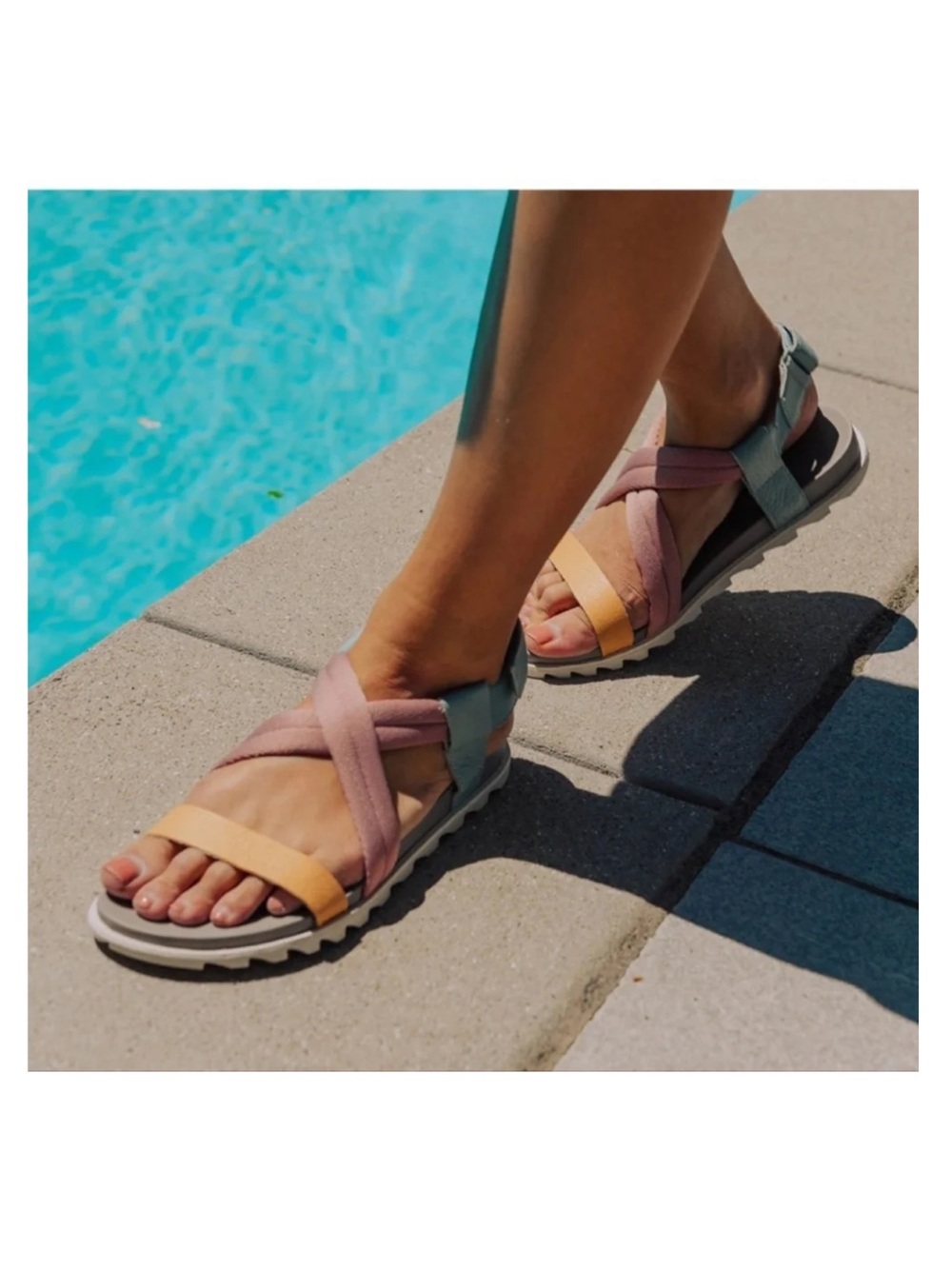 Sorel Roaming Devon Leather Sandals